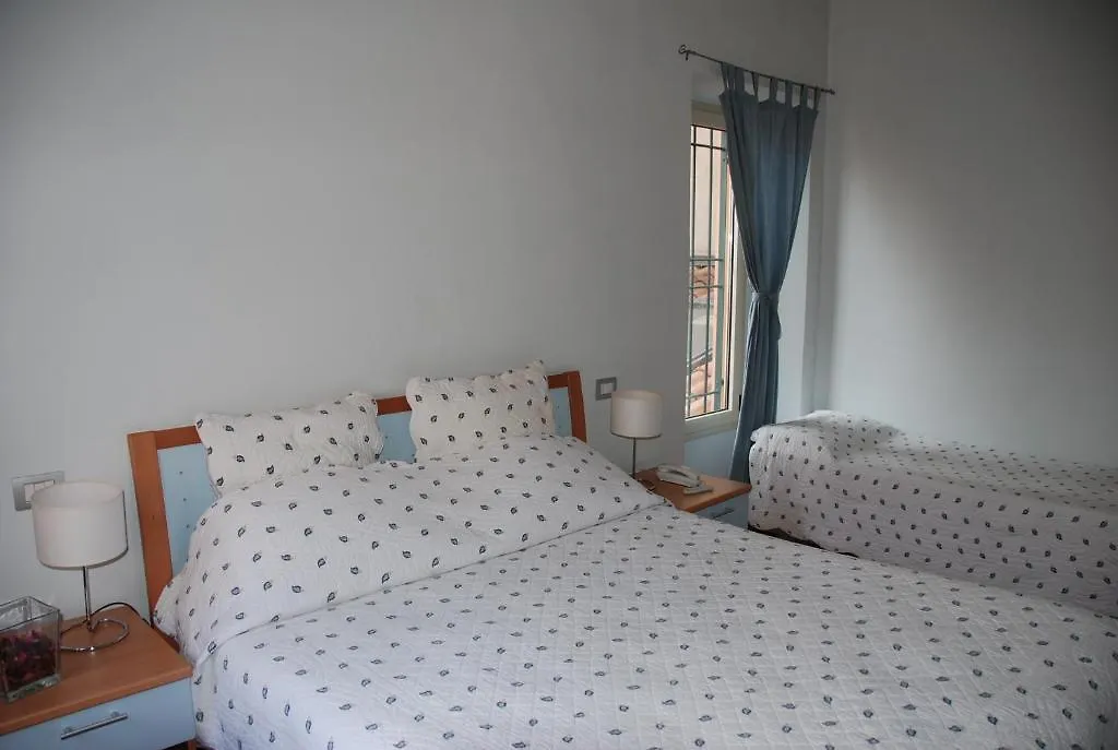 Hotel Moniga Desenzano del Garda 3*,